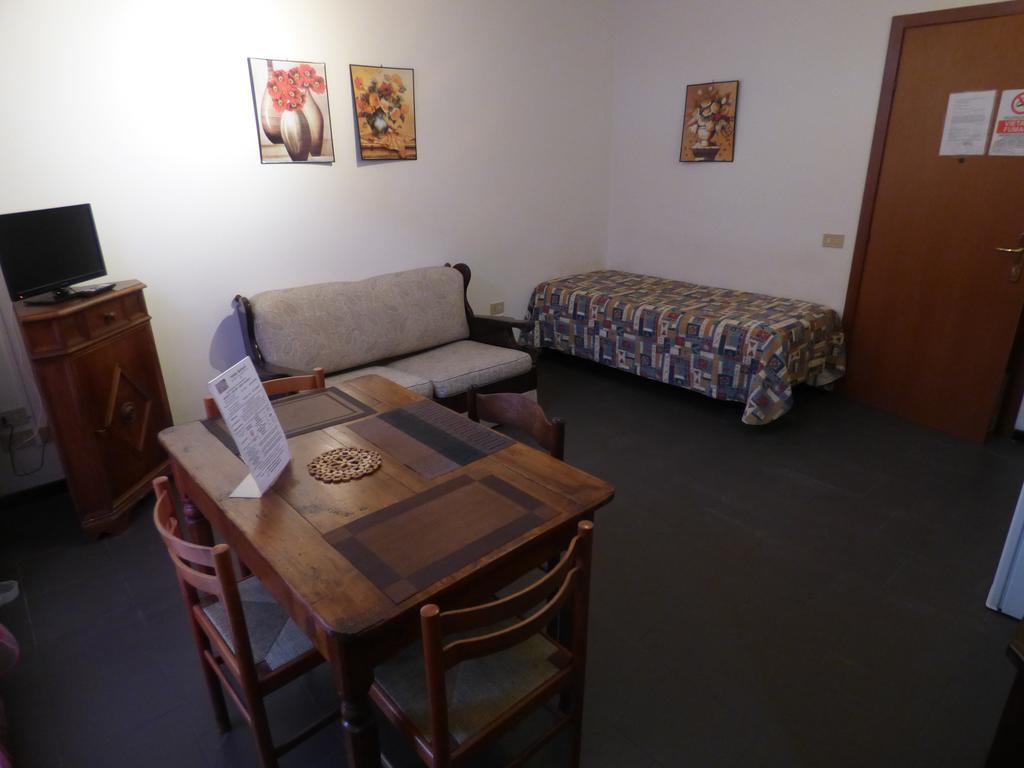 Holiday Matteotti Montecatini Terme Exterior photo